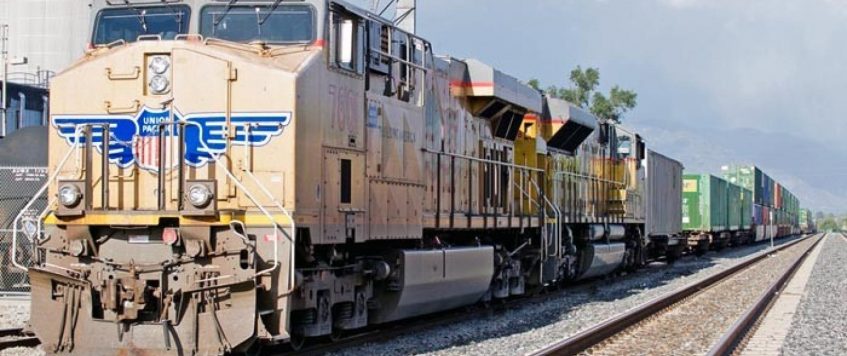 U.S. Rail and Intermodal Volumes Decline Amid Economic Headwinds
